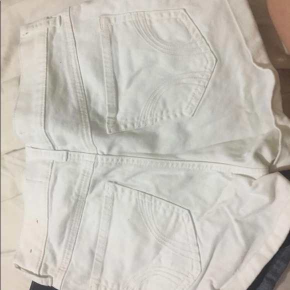 2 items Hollister short shorts - Picture 5 of 5